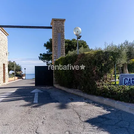 Rentafive - Estudio - Parking - Piscina
